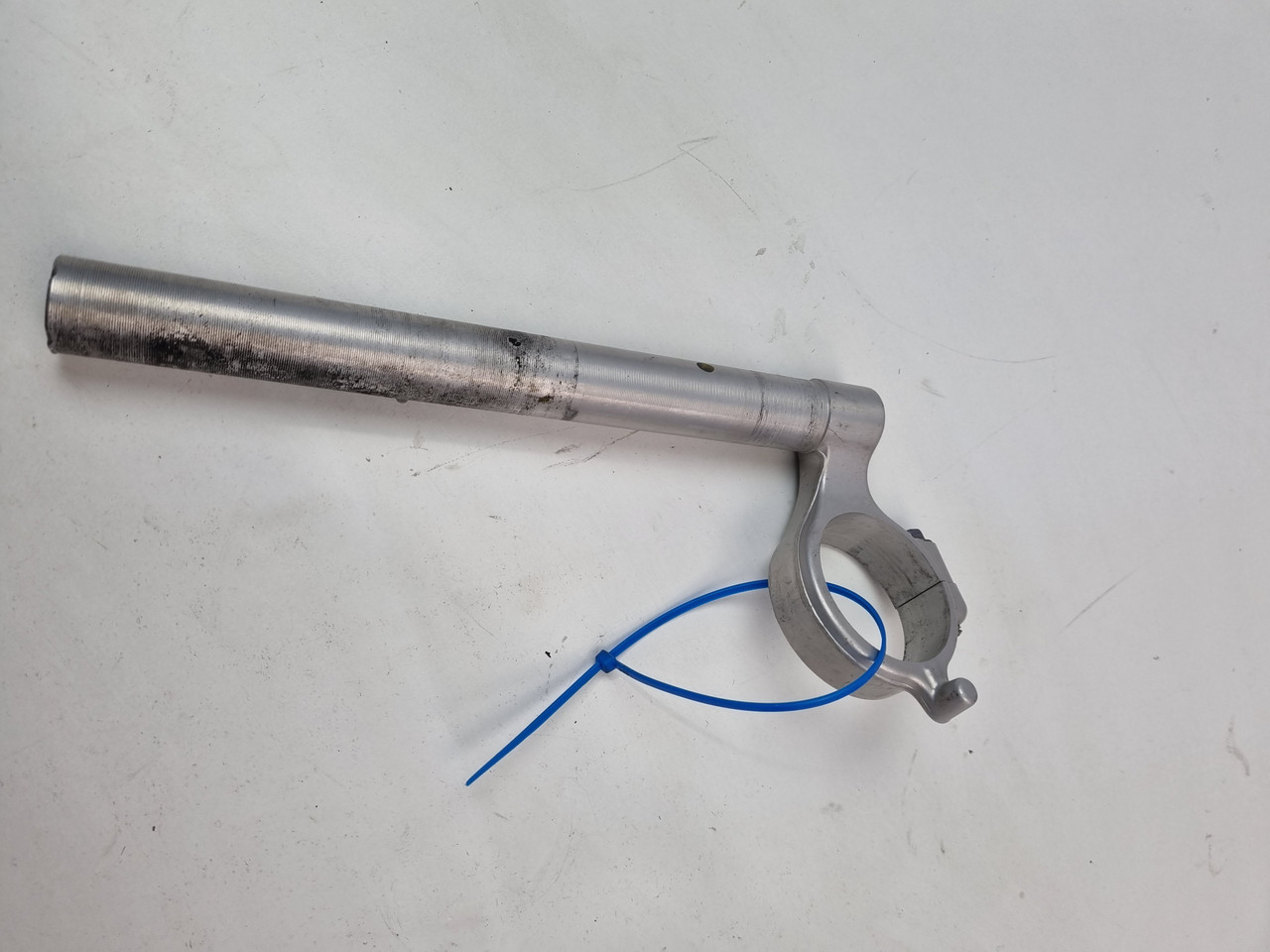 OEM LH Clip on handlebar Suzuki GSXR1000 03-04 56151-18G00 - Bike