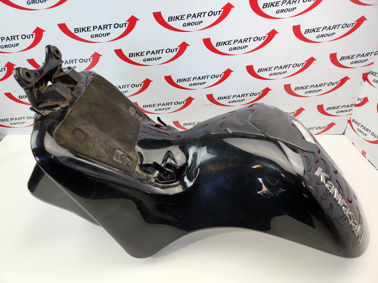 Fuel Petrol Gas Tank Kawasaki ZX14 ZX1400 ZX14R 06-07 51084-5444