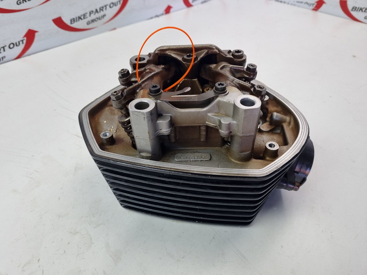 専用② RH Cylinder head BMW R1200 GS RT K25 ADV K255 K26 07-09
