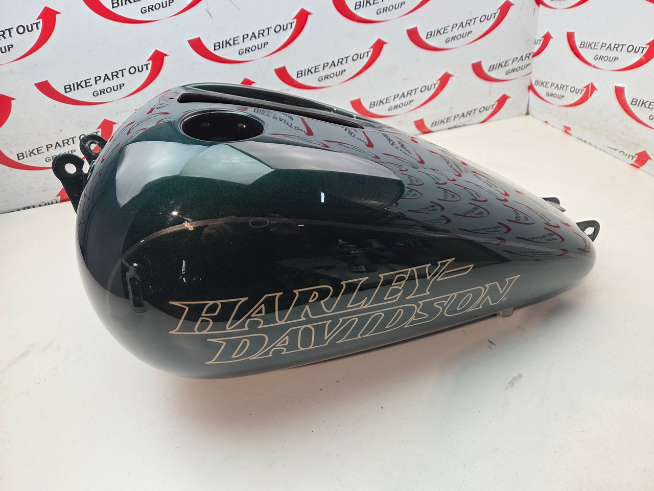 Fuel Petrol Tank Harley Davidson Dyna Switchback Low rider Wide