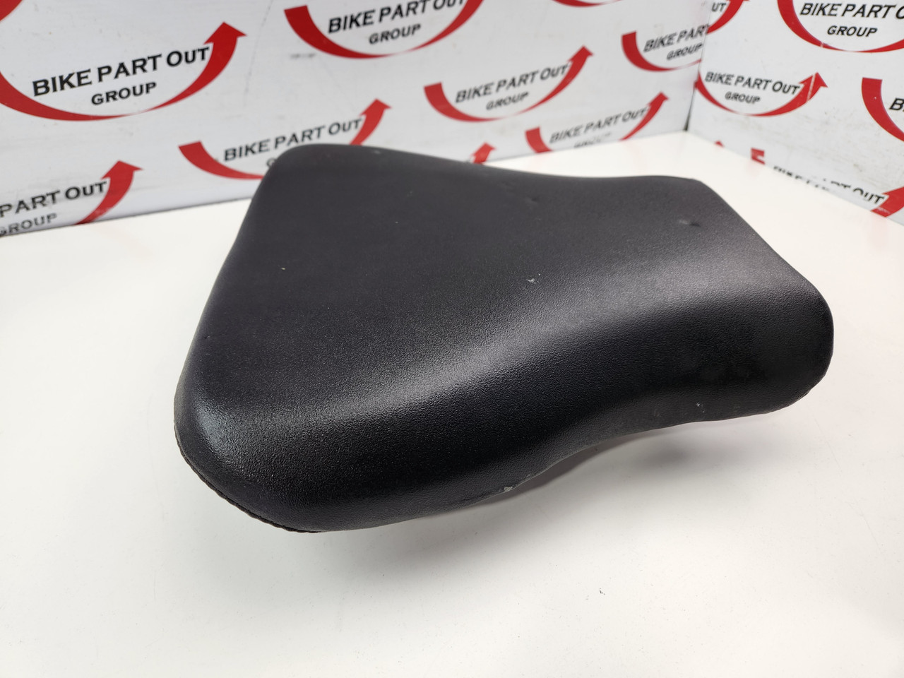 Seat Honda CBR900 RR Fireblade 00-01 77100-MCJ-000 - Bike Part Out