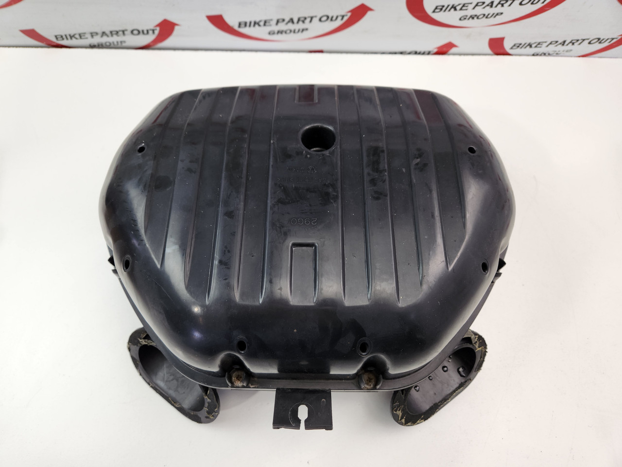 Airbox Air Intake Suzuki GSXR600 04-05 13700-29G00 - Bike Part Out