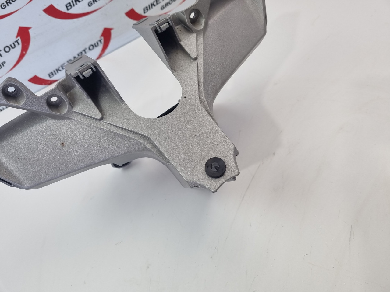 は。 Headlight mount bracket Ducati Supersport 939 S 17-20