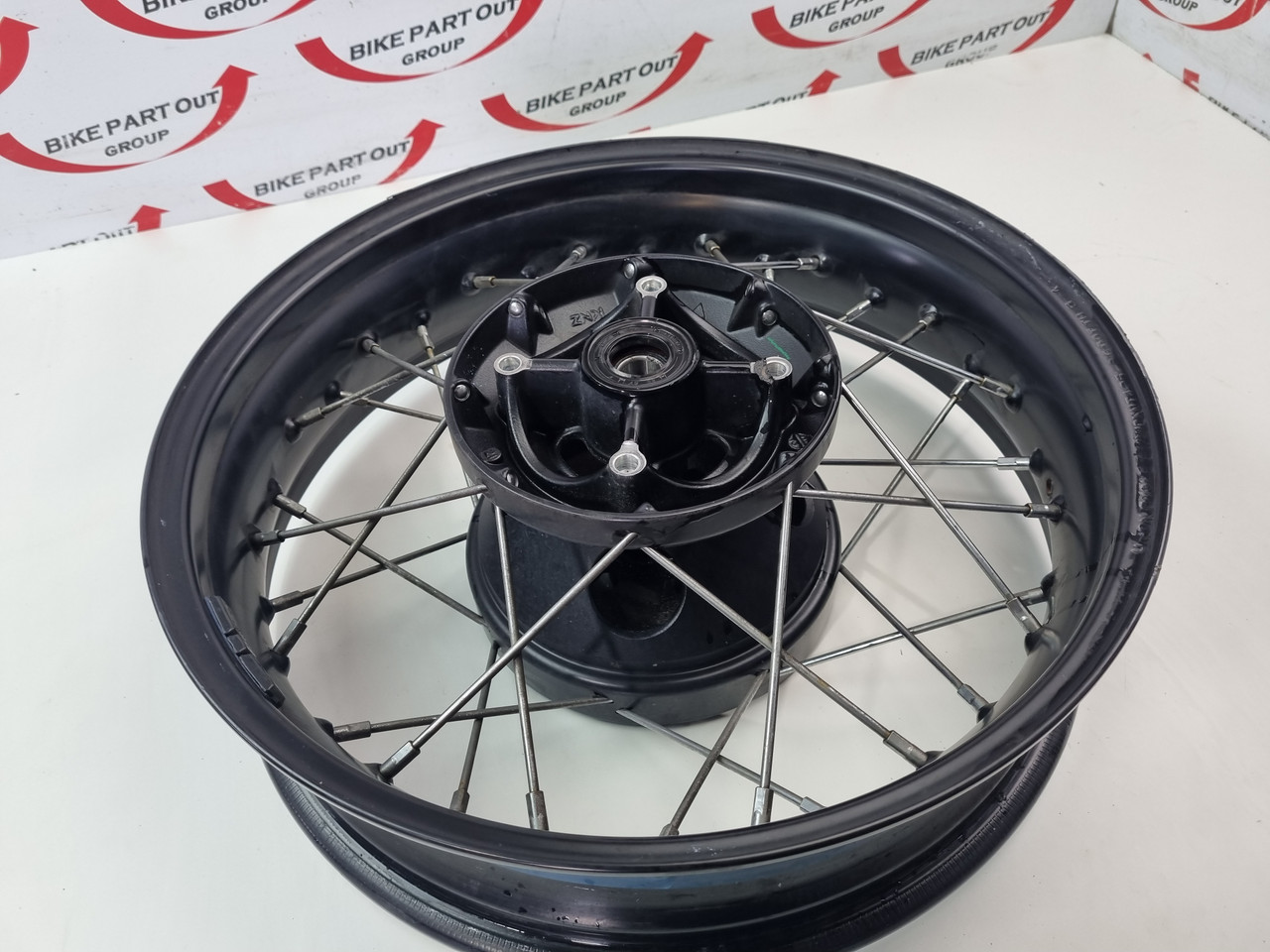 Rear wheel 17x4.25 Triumph Street Scrambler 900 17-24 Bonneville