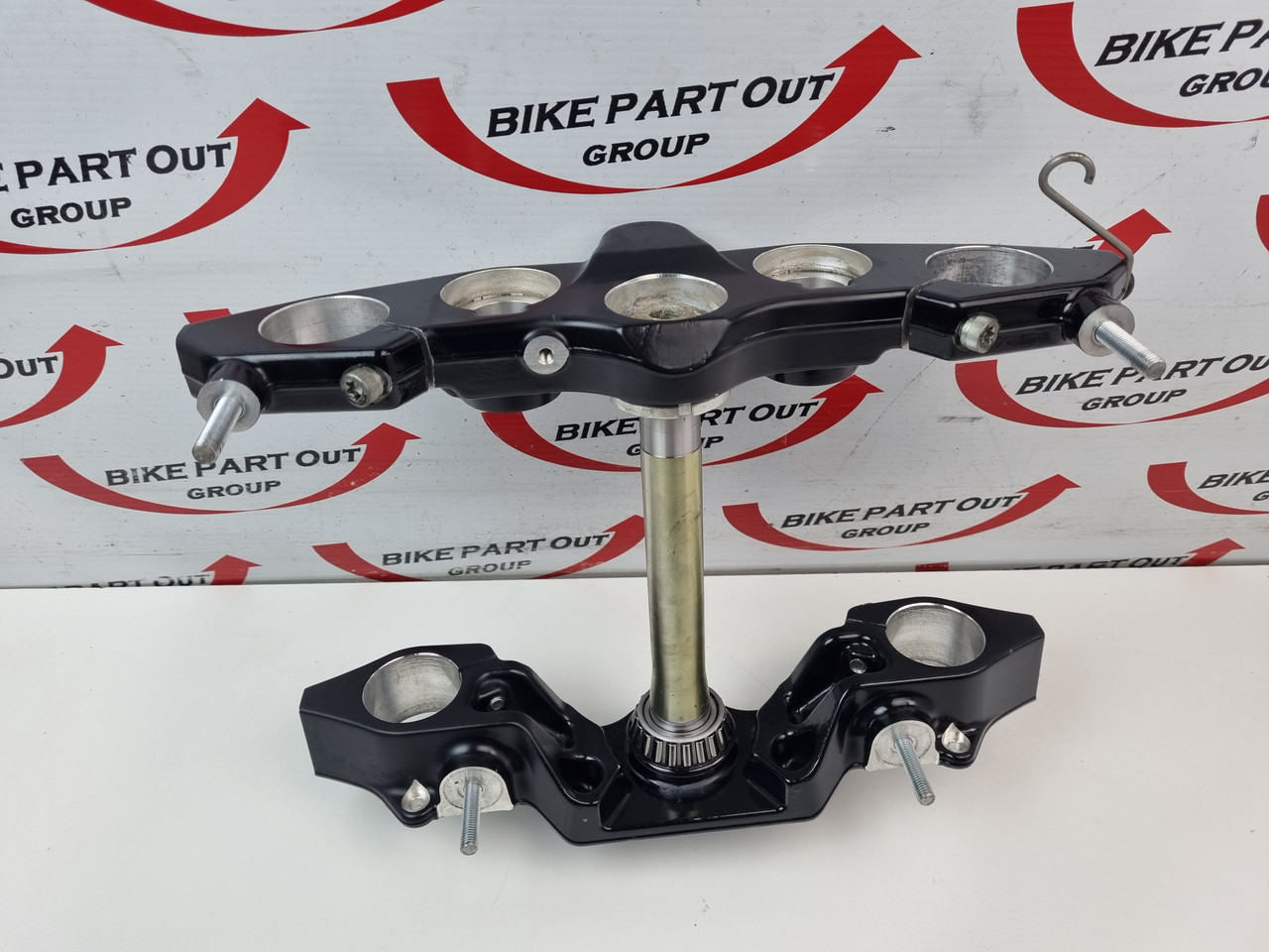 Triple clamps Indian Chieftain Roadmaster 18-24 1824691-463 - Bike