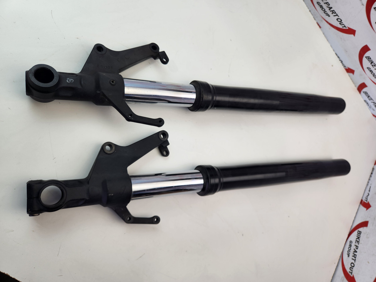 Yamahafz1 2006-16 frontsuspension 価格引き下げ Front Forks Yamaha FZ1-N 06-10 FZ1-S 08-10 2D1-23102-01 - Bike
