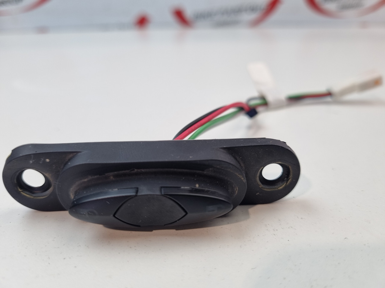 Saddlebag lock switch Indian Chieftain Springfield Roadmaster 17