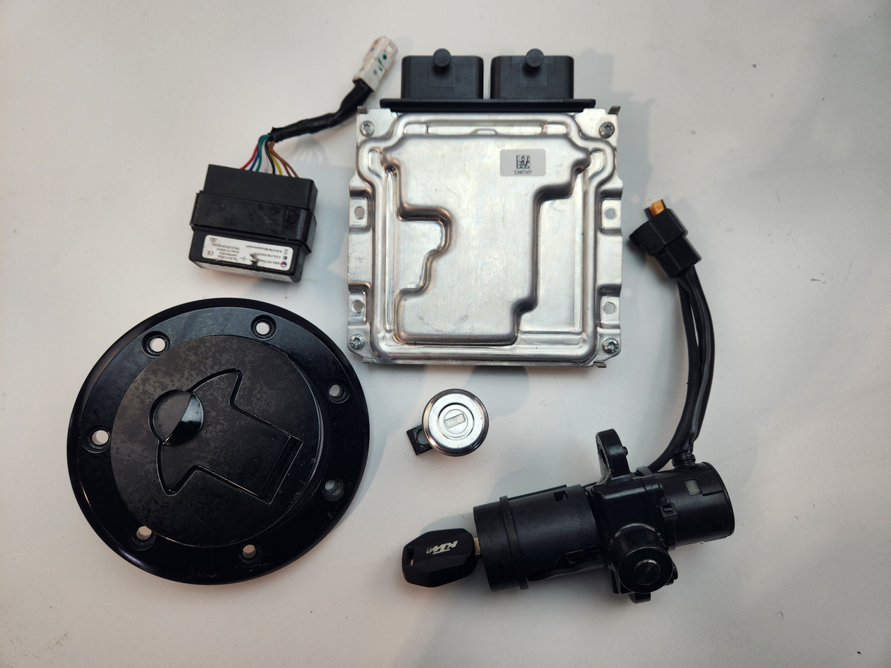 KING CDI ECU Ignition Lock Key Set KTM 890 Duke R 20-23 64111066044