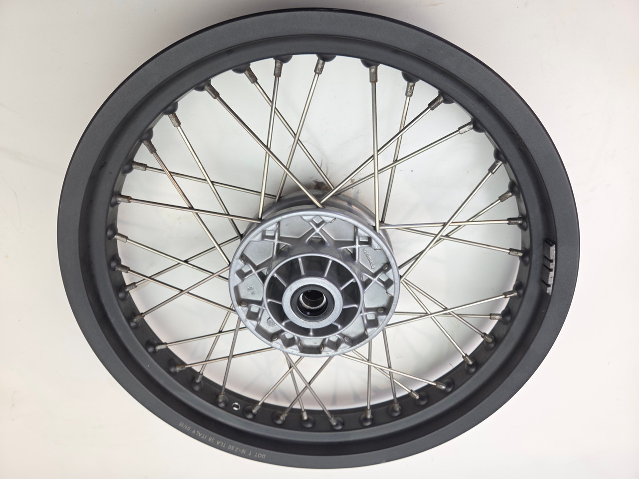 Spoked Front Wheel Moto Guzzi V7 750 Special Stone V7 II Special