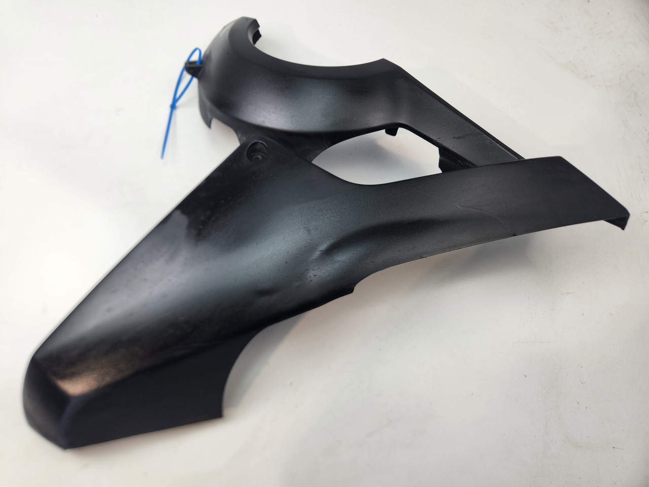 オーダー用 LH Lower Cowl Honda VFR1200F 10-15 64650-MGE-000 - Bike Part Out
