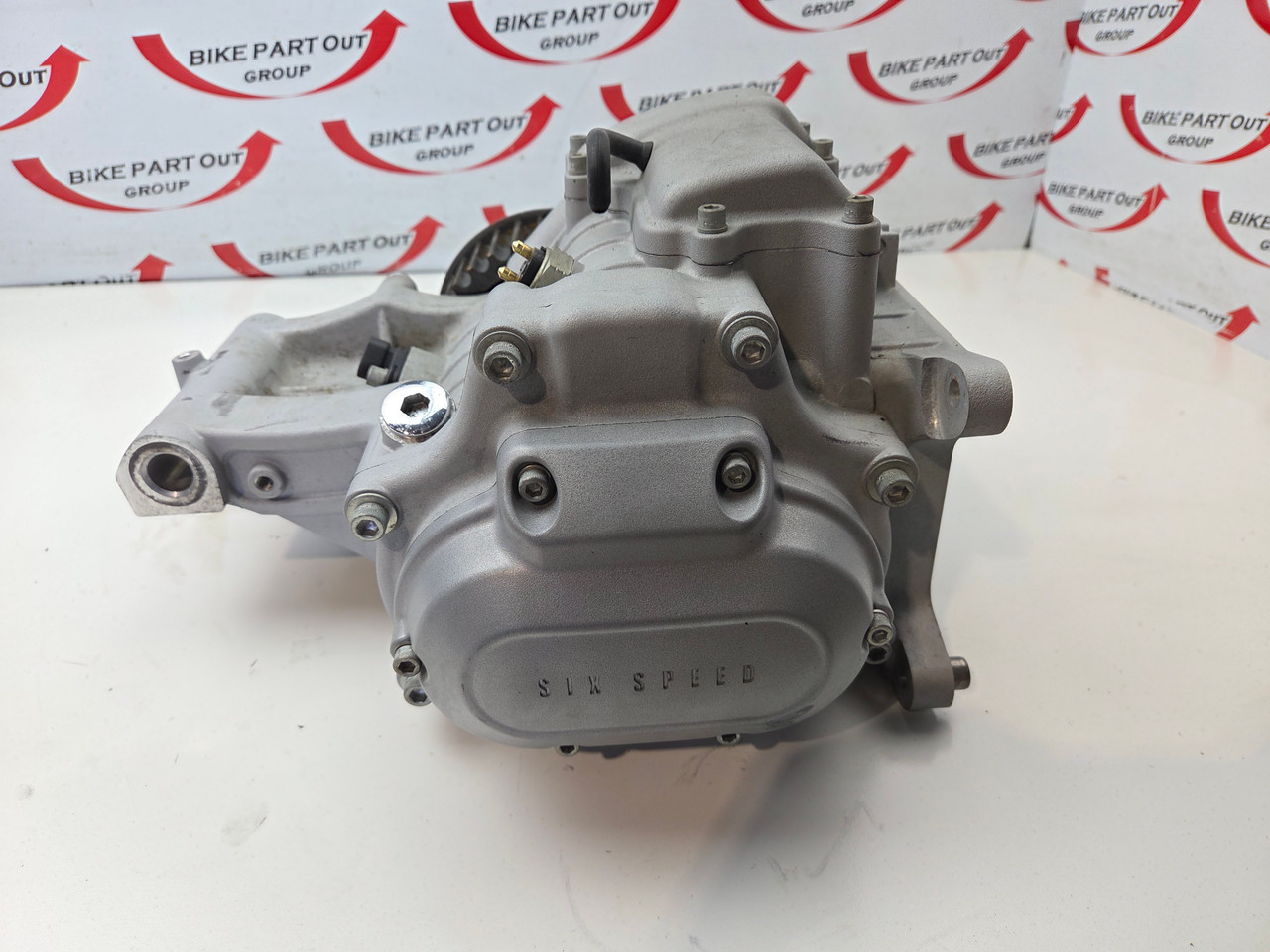バイイー Gearbox Transmission 6 speed Harley Davidson Softail standard 07
