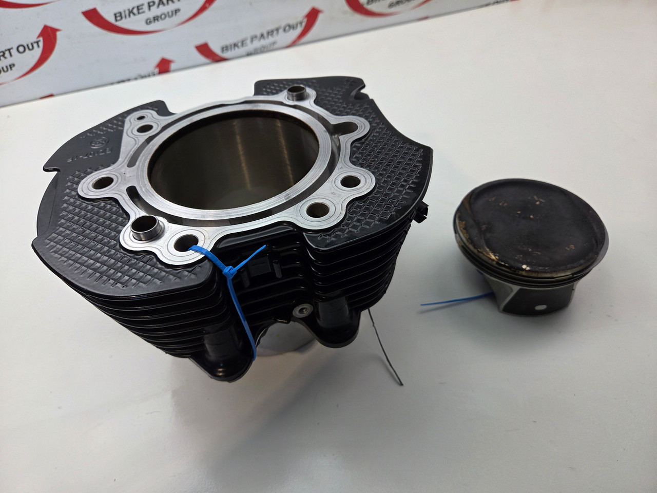 LH Cylinder Barrel Piston BMW R18 K34 K35 11118409827 - Bike Part Out