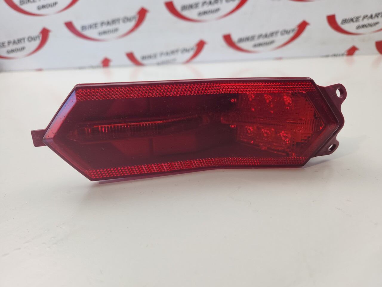 Rear Tail Light Yamaha YZF-R1 R1 15-19 2CR-84710-01 - Bike Part Out