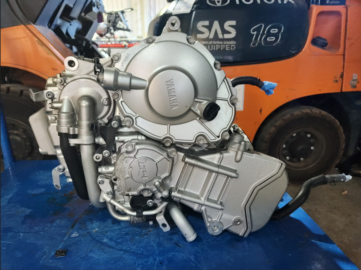 Motor Engine Yamaha YZF-R1 R1 2016 19,608km - Bike Part Out