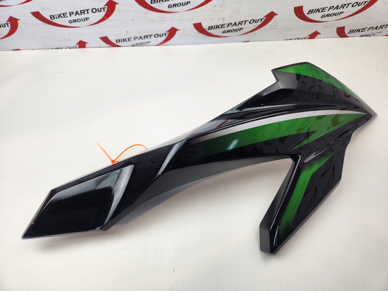 RH Side Upper Fairing Cowl Kawasaki ZX 1000 ZX1000SX 20-24 55028