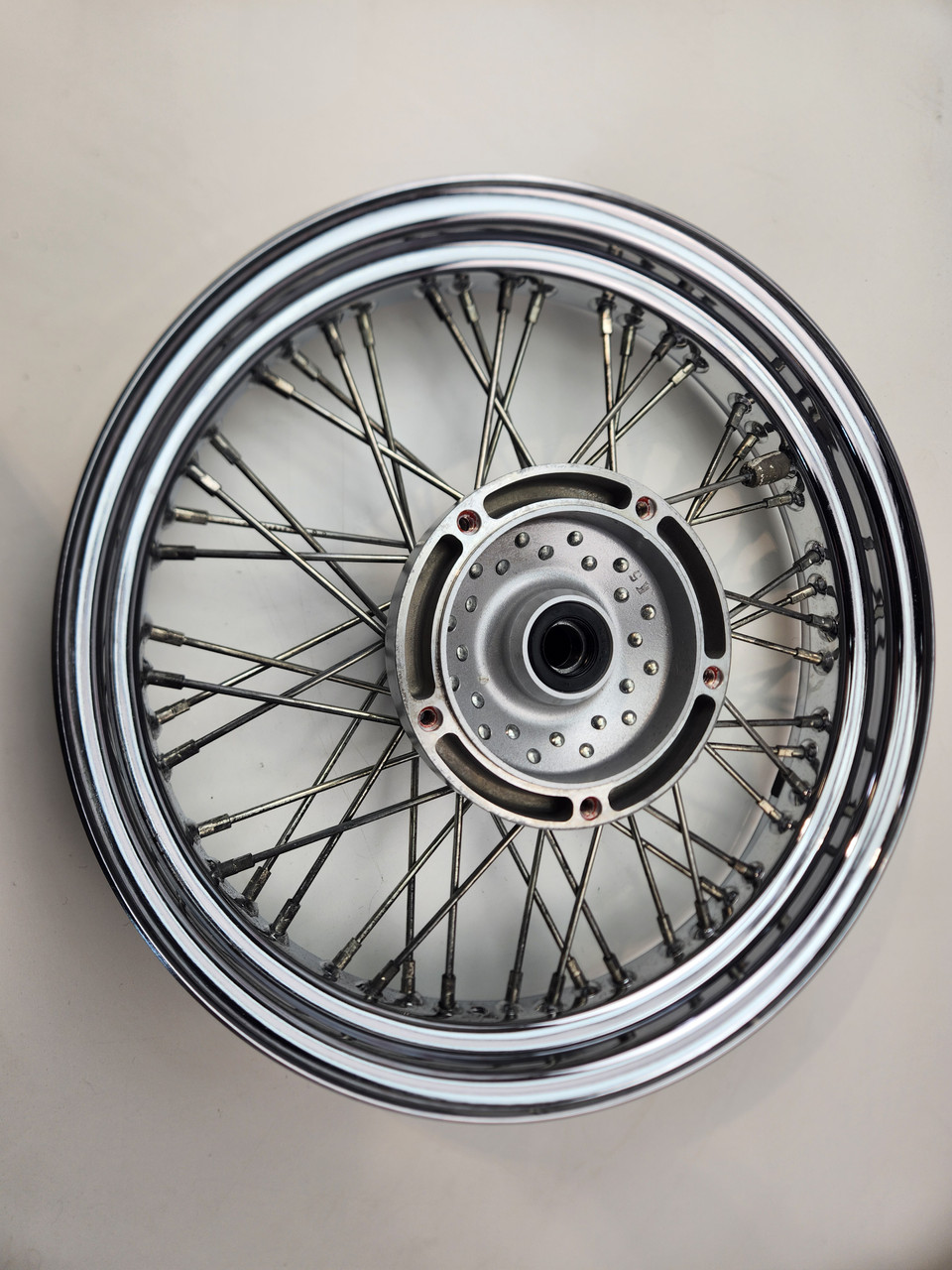 Front Wheel Kawasaki Vulcan VN900 Classic 06-22 41025-0046 - Bike