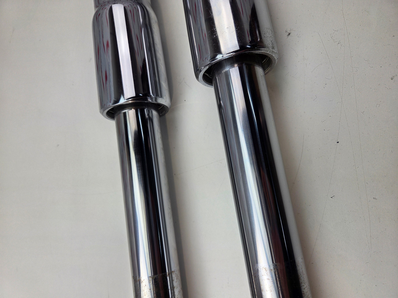 Front forks Chrome Harley Davidson Softail Deluxe Heritage Fat Boy