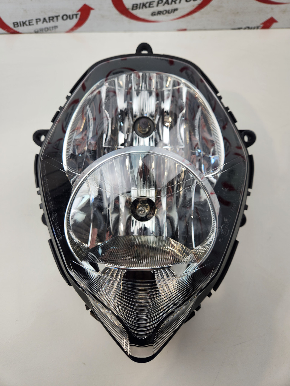 Headlight Suzuki V Strom DL1000 14-19 35100-31J01 - Bike Part Out