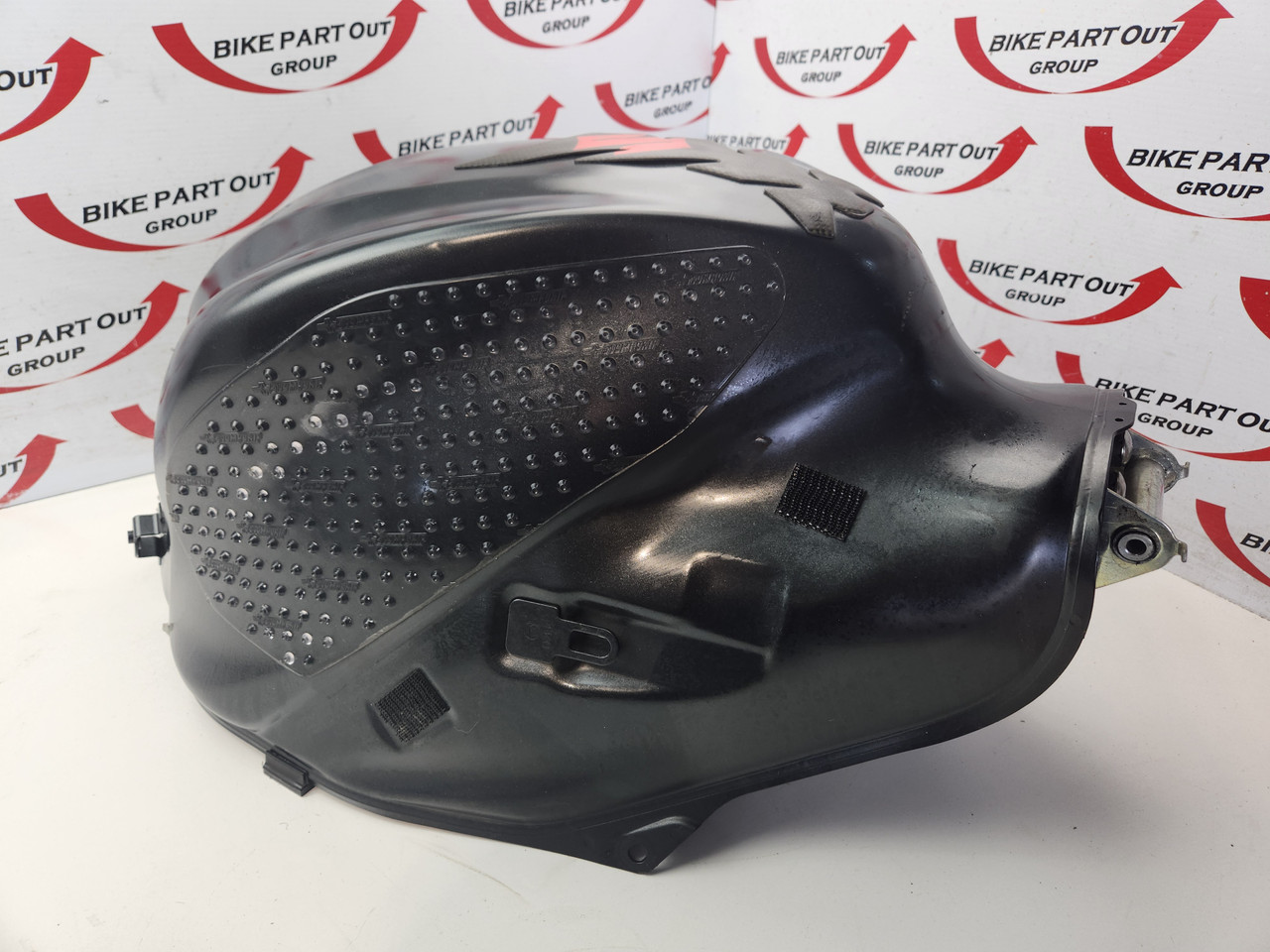 Fuel Tank Suzuki GSXS1000 18-19 44100-04K40-YVB - Bike Part Out