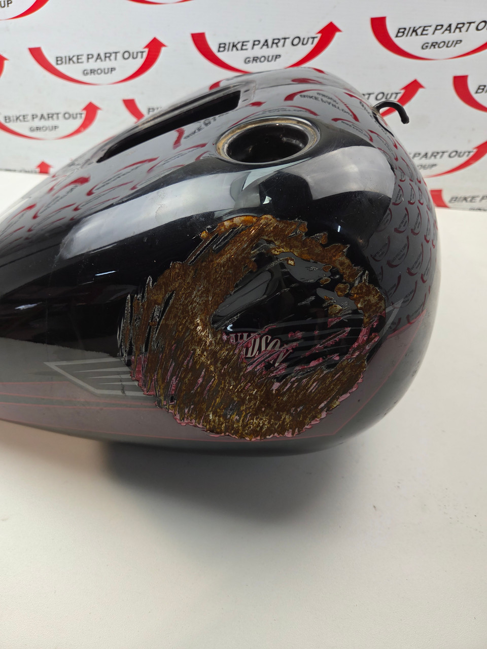 Fuel Petrol tank scratch/ dent Harley Davidson Softail EFI 01-07