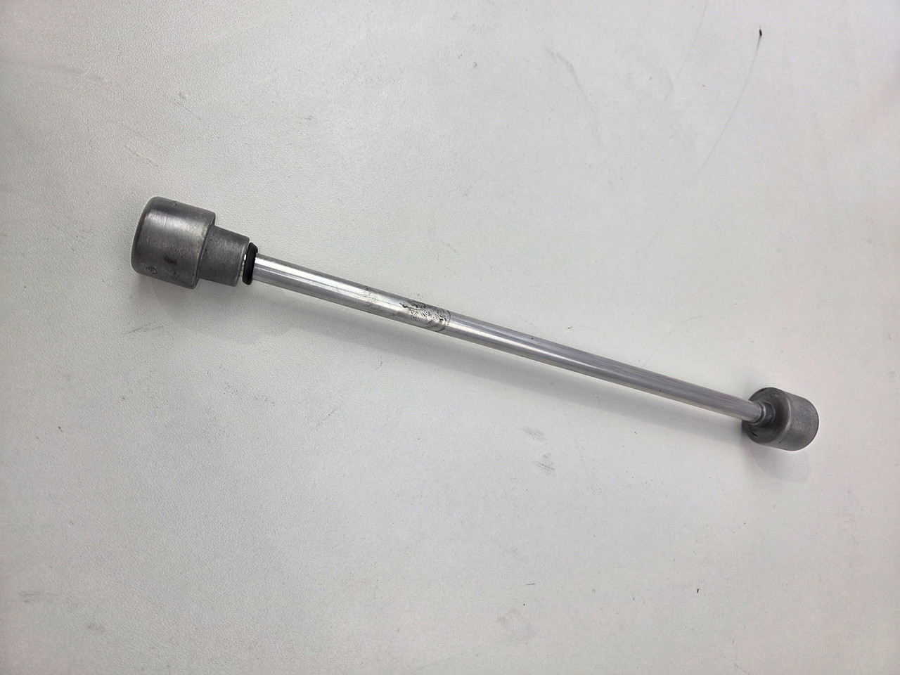 Front axle cover installation kit 8.5in Harley Davidson M8 Softail Low ...
