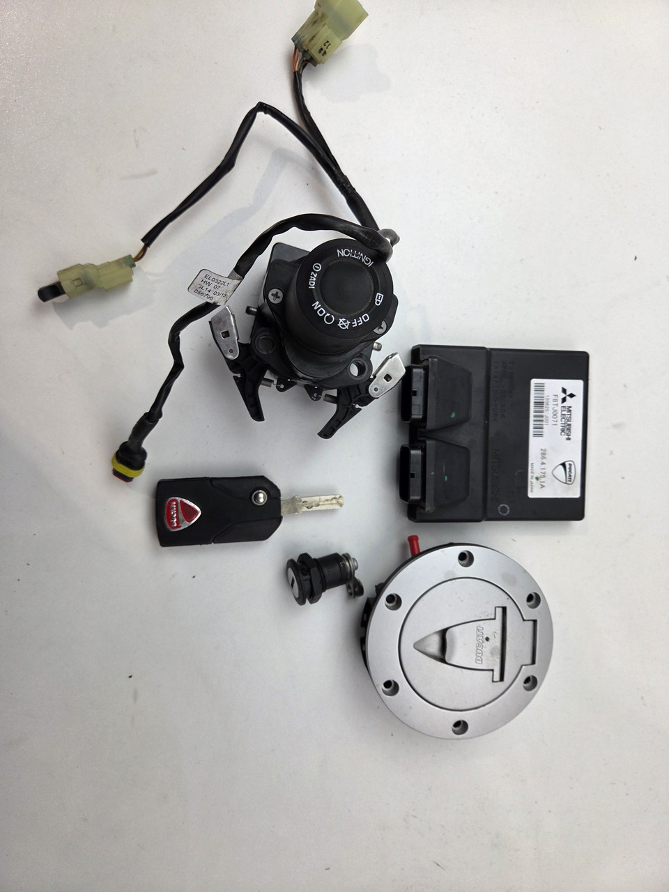 Coded Hands Free Kit Key Ignition CDI ECU Ducati Multistrada 1200