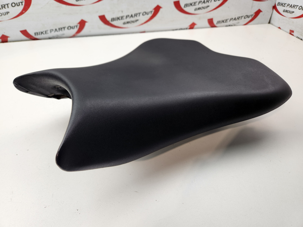 Seat Kawasaki Ninja ZX6R ZX600 09-20 53066-0246-MA - Bike Part Out
