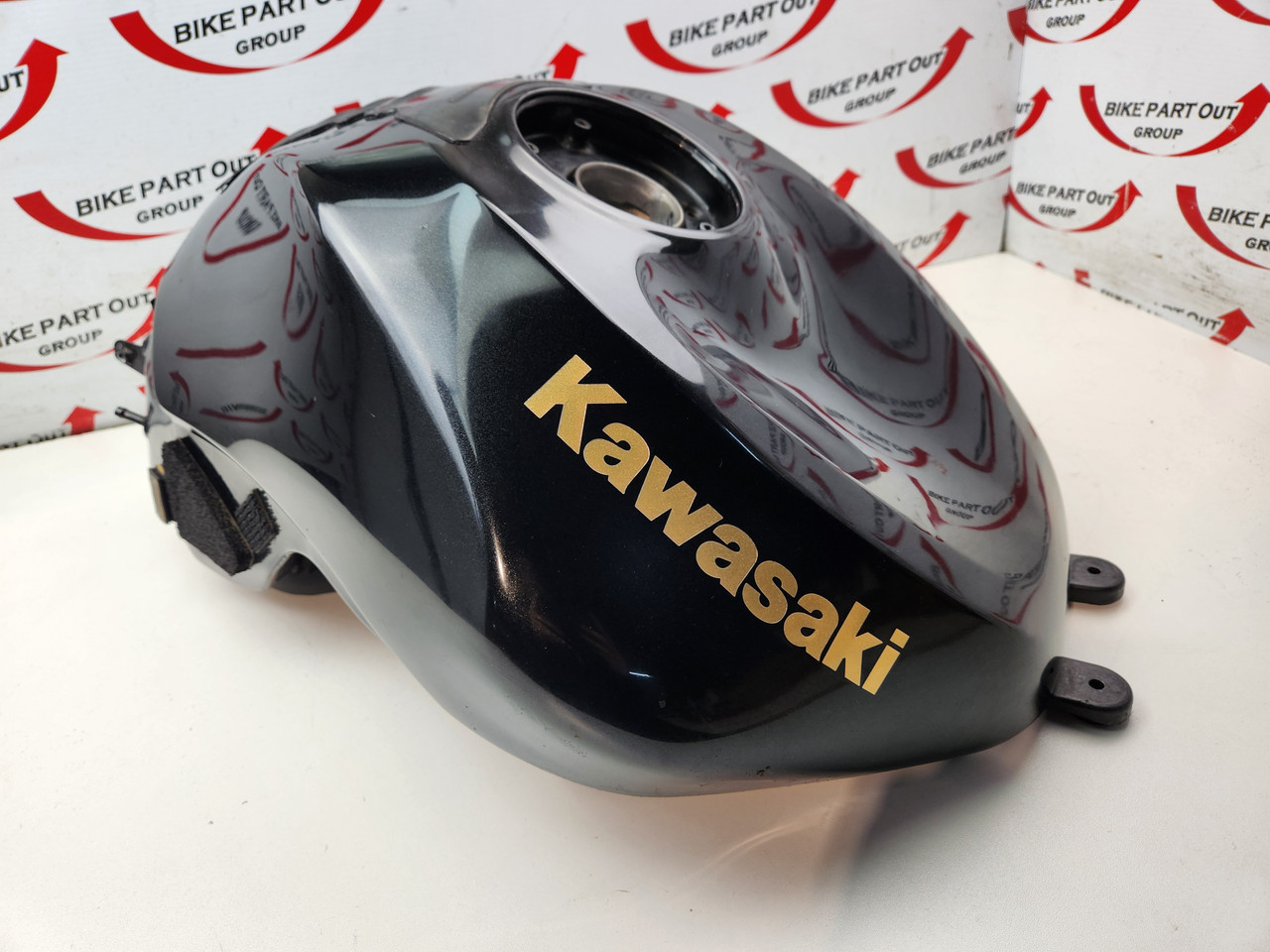 ？？ Fuel Tank Kawasaki Ninja ZX6R ZX600 09-12 51086-5195-17K - Bike