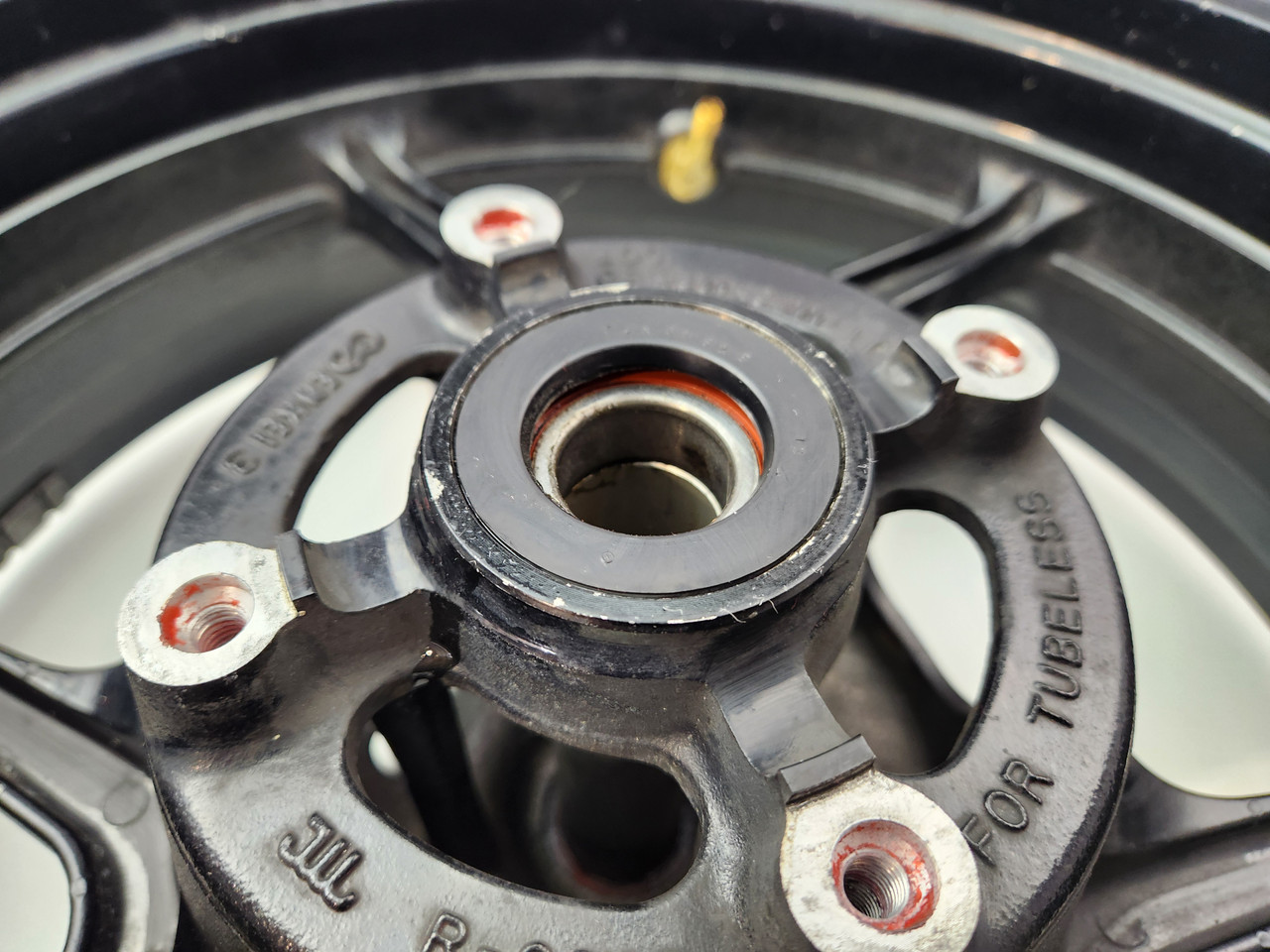 Rear Wheel Kawasaki Ninja ZX6R ZX600 07-20 41073-0727-18F - Bike