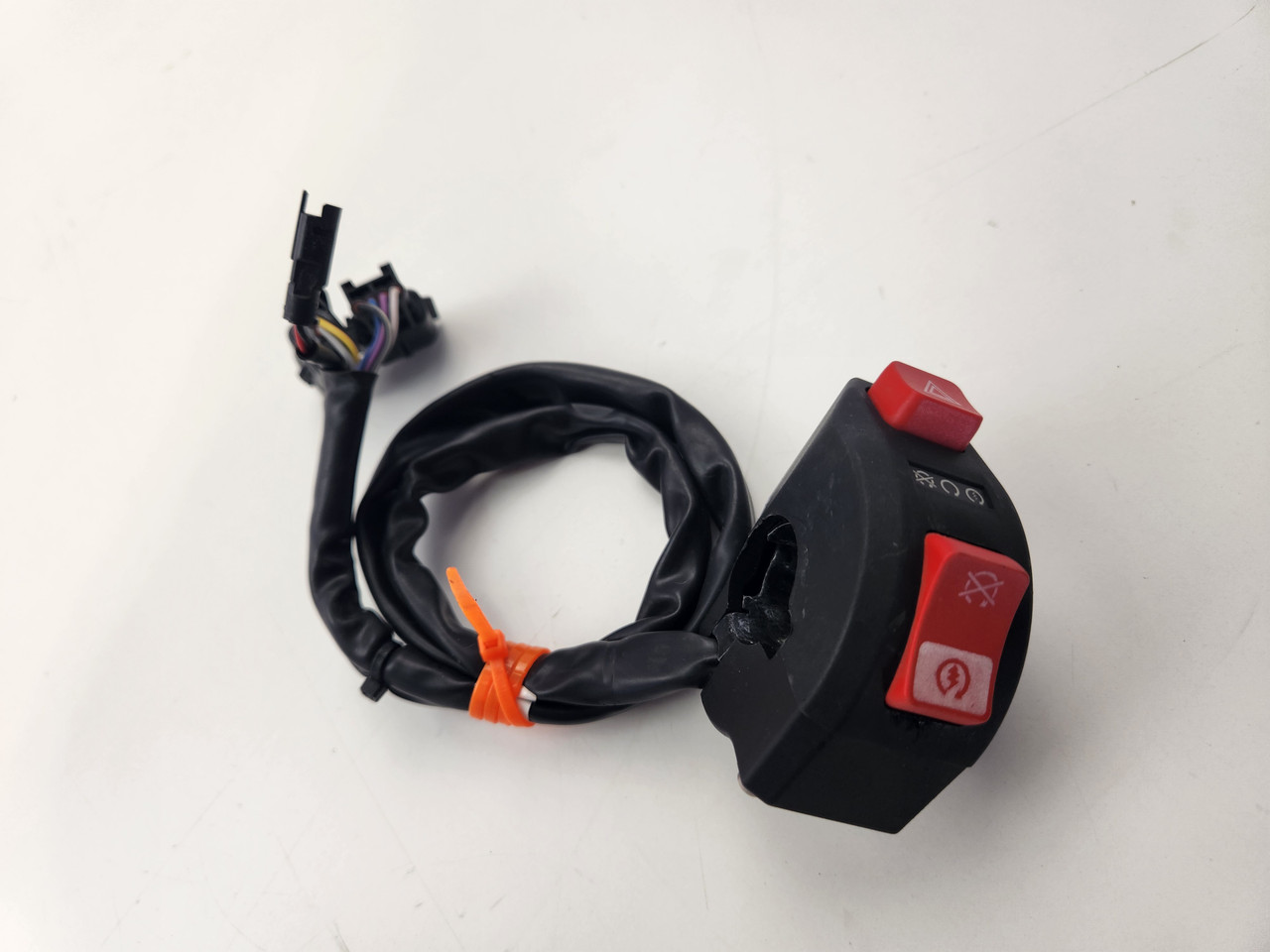 RH Start Stop Switch Husqvarna Norden 901 24 KTM 890 Adventure 23