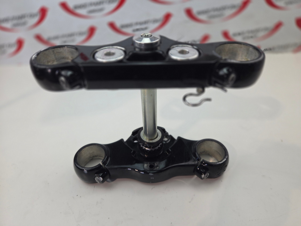 Riders Seat Harley Davidson M8 Softail Street Bob 114 52000606