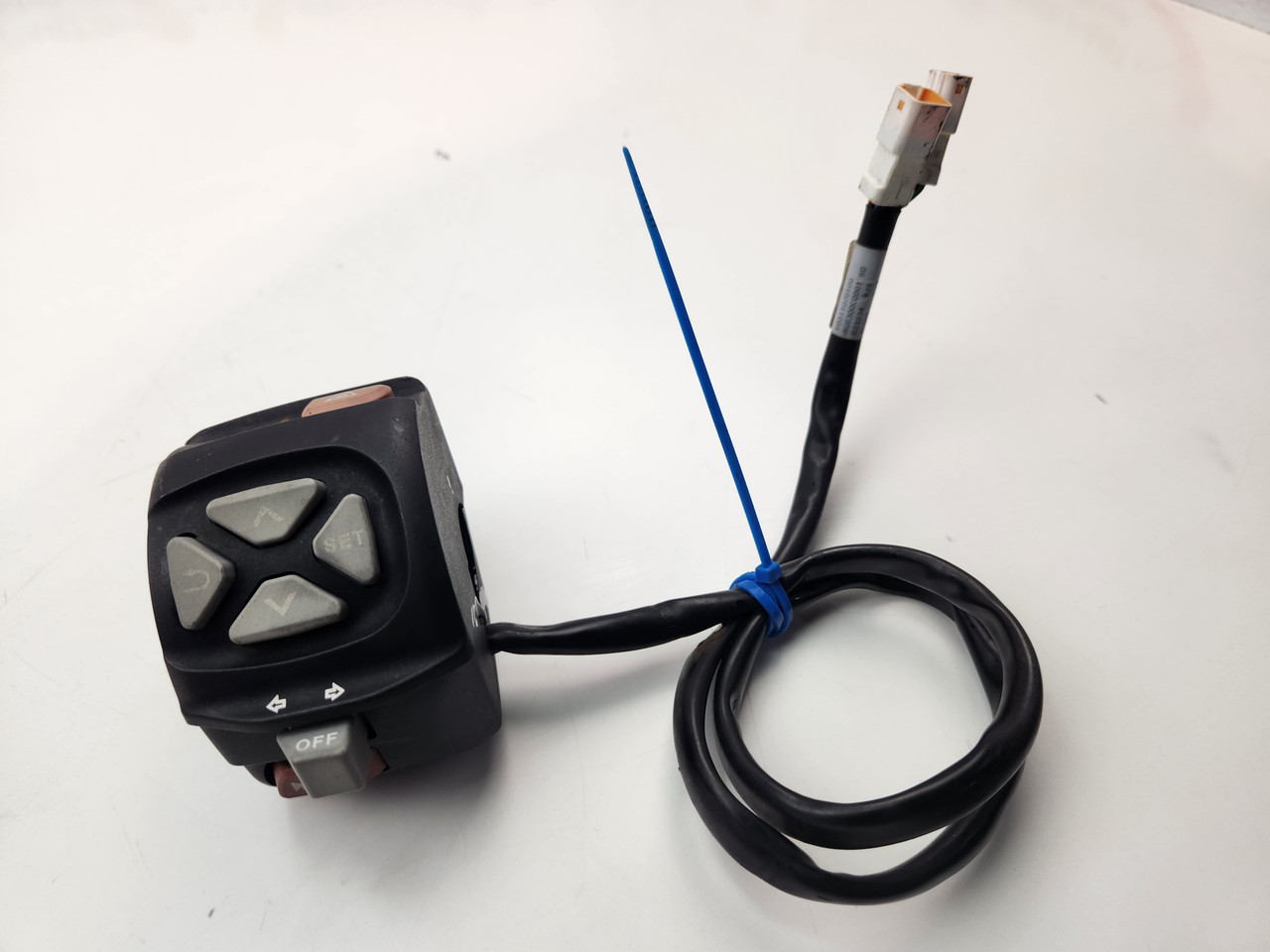 スイッチライト LH Switch KTM 1290 Super Duke R 14-16 60311070100 - Bike Part Out