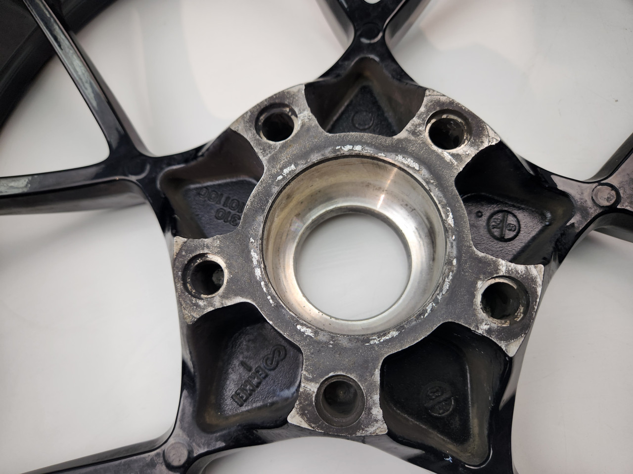 Rear Wheel KTM 1290 Super Duke R 14-16 6161000100030 - Bike Part Out