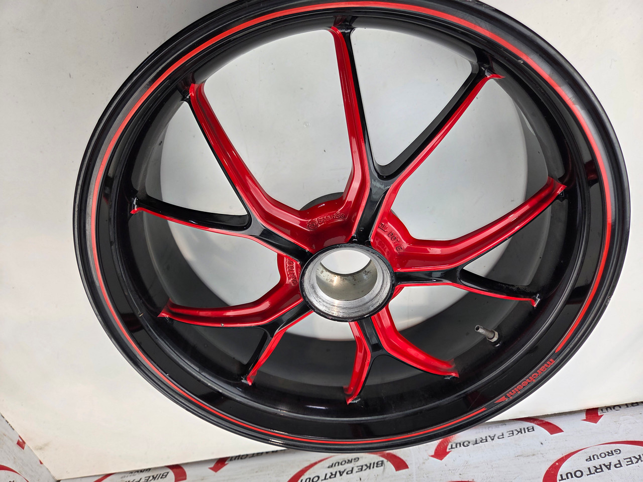 Rear Wheel Ducati 1098 S 1198 Superbike Streetfighter 50221251AB