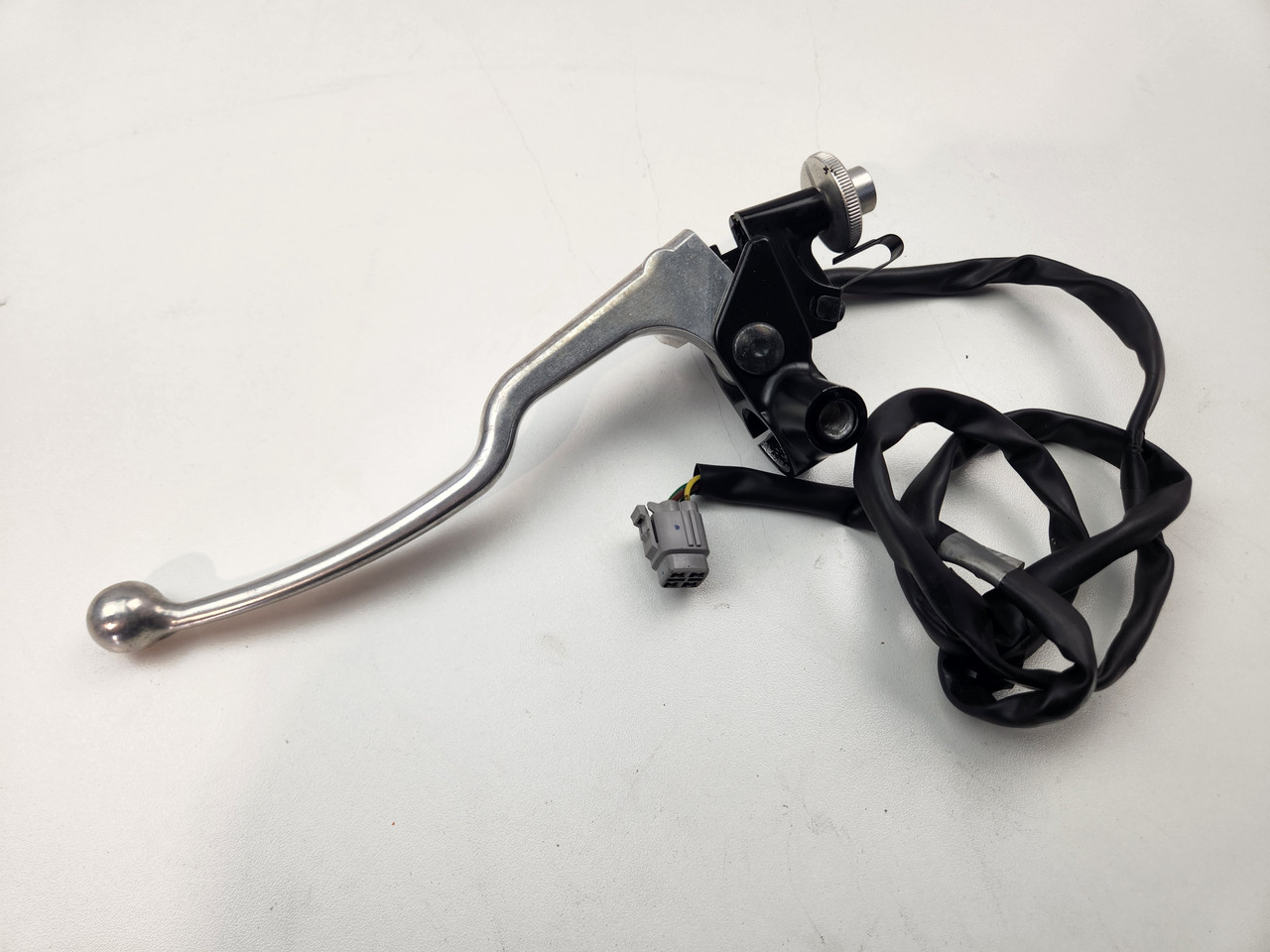 Clutch Lever And Perch Yamaha MT10 MT-10 17-25 B67-82911-00 - Bike