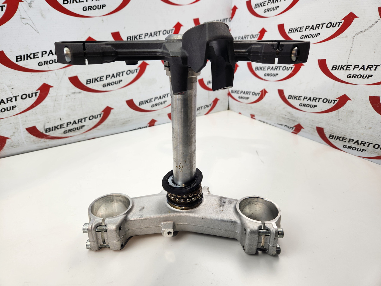 Triple Clamp Kawasaki Ninja ZX636 ZX6R 19-25 44037-0136 - Bike