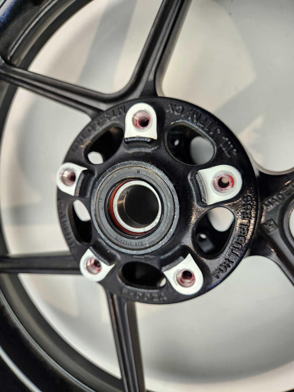 Front Wheel Kawasaki Ninja ZX636 ZX6R 13-25 41073-0728-18F - Bike