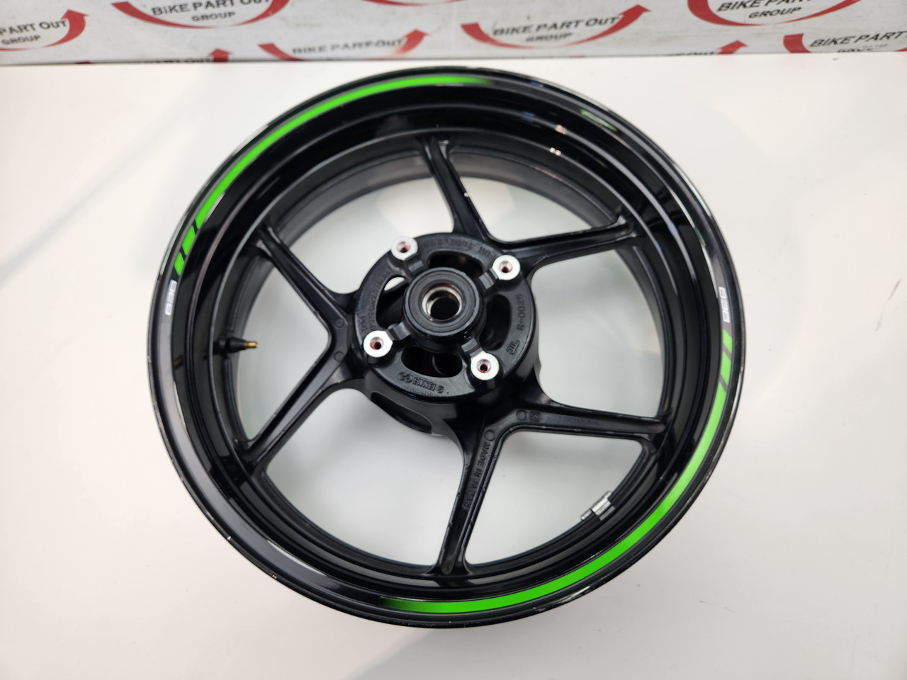 Rear Wheel Kawasaki Ninja ZX636 ZX6R 13-25 41073-0729-18F - Bike