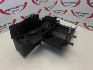 Under seat tray front rear fender Kawasaki ZX6R ZX636 Ninja 05-06 35023-0038