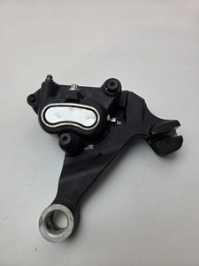 Rear Brake caliper Need rubbers Harley Davidson Dyna 08-17  40908-08