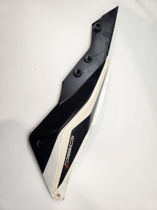 Right tail cowl spoiler KTM 1090  Adventure R 17-18 6030804200028