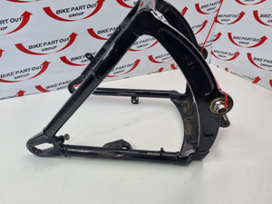 Rear swingarm 200mm tyre Harley Davidson softail fatboy 1 in axle 08-17 47573-11BYM