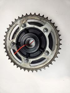Rear sprocket carrier cush drive 43T Suzuki  GSXR600 GSXR750 06-10 64610-44G00