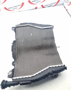 Radiator BMW S1000XR 14-19 S1000R 16-20 S1000 XR R 17118551544 Radiator BMW S1000XR 14-19 S1000R 16-20 S1000 XR R 17118551544