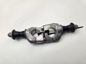 Handle Bar clamps Risers Yamaha WR450F 16-20 WR250F 15-21 YZ250F YZ450F 14-20 1SL-23442-00
