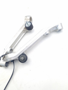 Front engine mount bracket pair Husqvarna Vitpilen Svartpilen  701 7500300104901