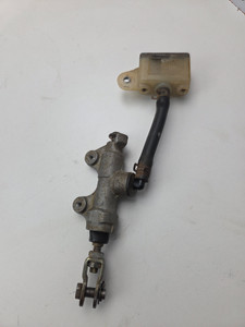 Rear brake master cylinder Yamaha YZ426F WR426F WR400F YZ250F 00-02 5JG-2583V-00