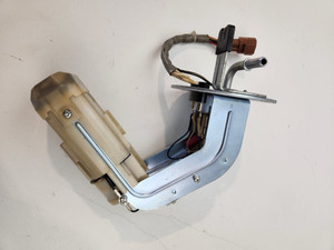 Fuel Pump Suzuki Bandit GSX1250 FA GSF1250 GSX650 F 15100-18H11