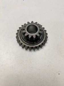 Idle starter gear 2 Suzuki RMX450 10-18 12612-02J00