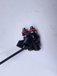 OEM Fuel Injector pair  Harley Davidson M8 Softail Tourer 18-24 27400015 OEM Fuel Injector pair  Harley Davidson M8 Softail Tourer 18-24 27400015
